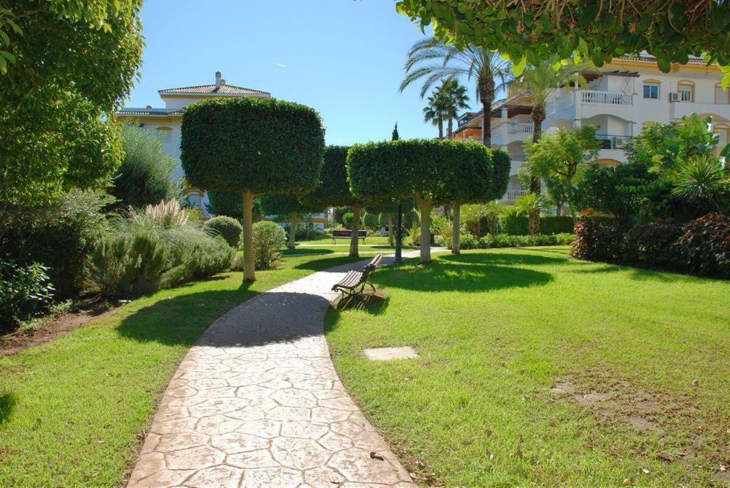 Great Puerto Banus Apartment Марбелья Экстерьер фото